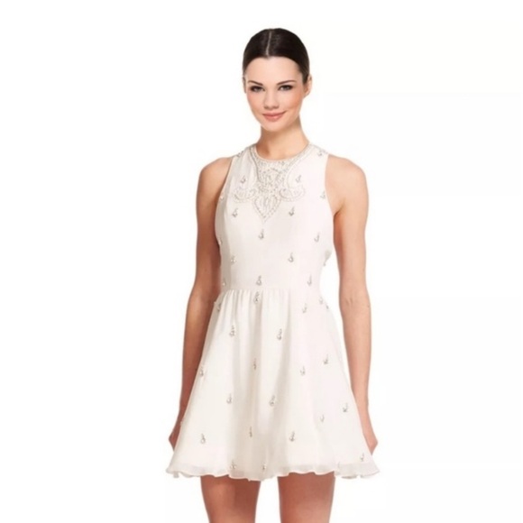 Alice + Olivia NWT Gilda Lace Back Embellished Dress sz 4 - Picture 1 of 13